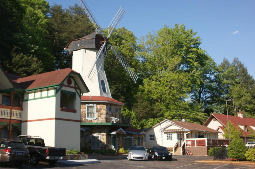 Heidi Motel - Helen Exterior photo